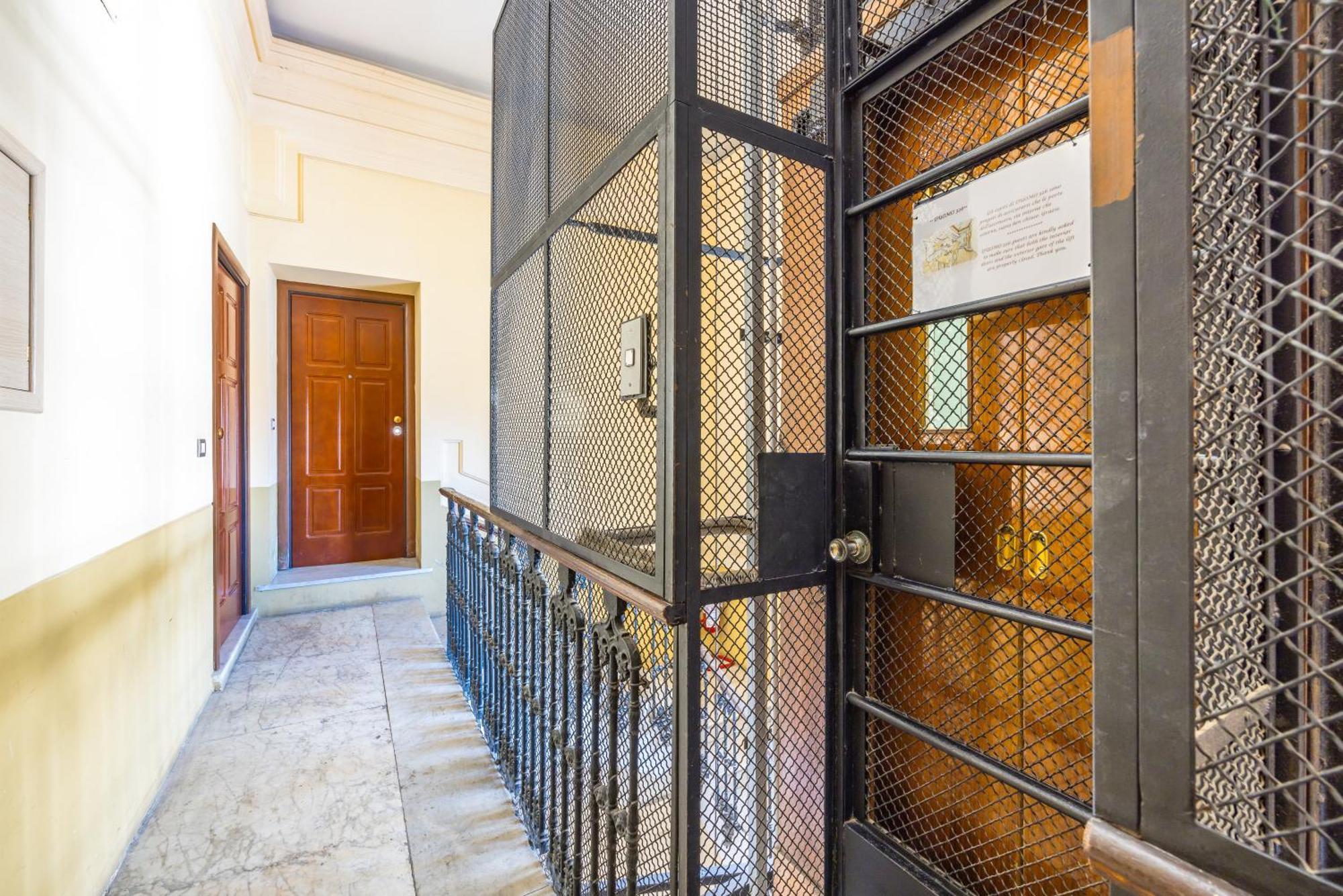 Apartmán Duomo Grand Family Loft Neapol Exteriér fotografie